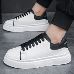 New Men's Sneakers Fashion Trend Woman Casual Shoes Thick Soled Increased Comfort Soft Soled Running Shoes Zapatos Para Hombres