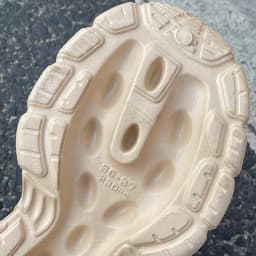 Spring New Breathable Closed Toe EVA Sandals Women Fashion Thick Sole Platform Sports Shoes Woman Outdoor Non Slip Wading Shoes