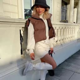Women Vest Fashion Autumn New 2026 Stand Collar Elegant Coats Warm Outerwear Casual Belt Sleeveless Winter Women Vests Jackets