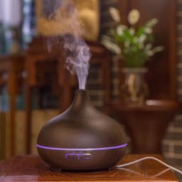 500ML Aromatherapy Machine Wood Grain Humidifier with 7-Color LED Heavy Fog Quiet Bedroom Office Hotel Essential Oil Humidifier