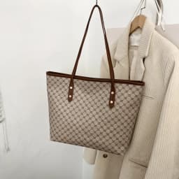 Luxury Vintage Women Tote Bag Monogram Print Rivet PU Leather Shoulder Bag Large Capacity Zipper Handbag for Commute Shopping