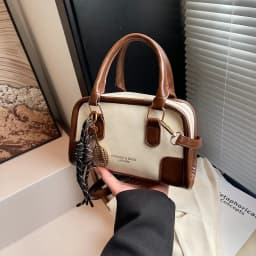 2026 Summer Vintage Small Bag for Women New Fashion Single Shoulder Messenger Bag Women's Handheld Commuter Pillow Bag
