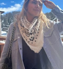 Fashion Printed Tassel Square Scarf Women Soft Comfortable All-match Shawl 2026 Spring Lady New Daily Casual All-match Accessory