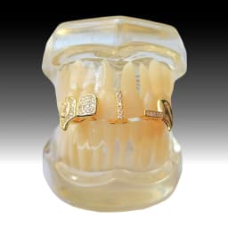 Personalized Fashionable Hip-Hop Three-Piece Tooth Accessories For Men And Women, Suitable For Festivals And Parties.