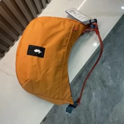 2026 women's nylon crossbody shoulder bag with contrasting color design, dumpling bag, simple and lightweight