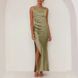 Women's Satin Spaghetti Strap Maxi Dress Ruched Waist Slit Elegant Evening Gown Vintage Solid Color Slim Fit Party Dresses