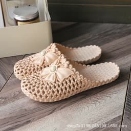 Women Hollow Out Closed Toe Versatile Slippers Summer Non Slip Soft Sole Bow Pearl Decor Casual Slides Indoor Outdoor Beach Wear