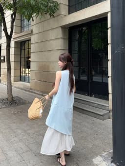 Women's Sleeveless White Midi Dress Loose Layered Ruffle Hem Casual Summer Beach Flowy Dress