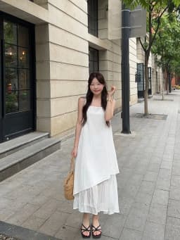 Women's Sleeveless White Midi Dress Loose Layered Ruffle Hem Casual Summer Beach Flowy Dress