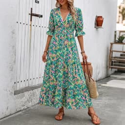 2026 new Bohemian vacation style cake dress, printed V-neck five-quarter sleeve dress