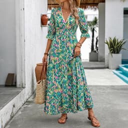 2026 new Bohemian vacation style cake dress, printed V-neck five-quarter sleeve dress