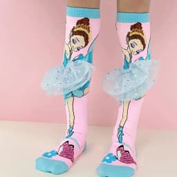 1 pair of children's knee-high stockings with ballerina image pattern