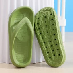 Non Slip Platform Flip Flops Women 2026 Summer Soft Sole Cloud Slippers Woman Thick Sole Clip Toe Beach Sandals Couple Shoes