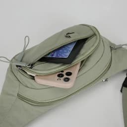 Waterproof Women's Nylon Fanny Pack – Convertible Crossbody Chest Bag with Large Capacity for Outdoor Use