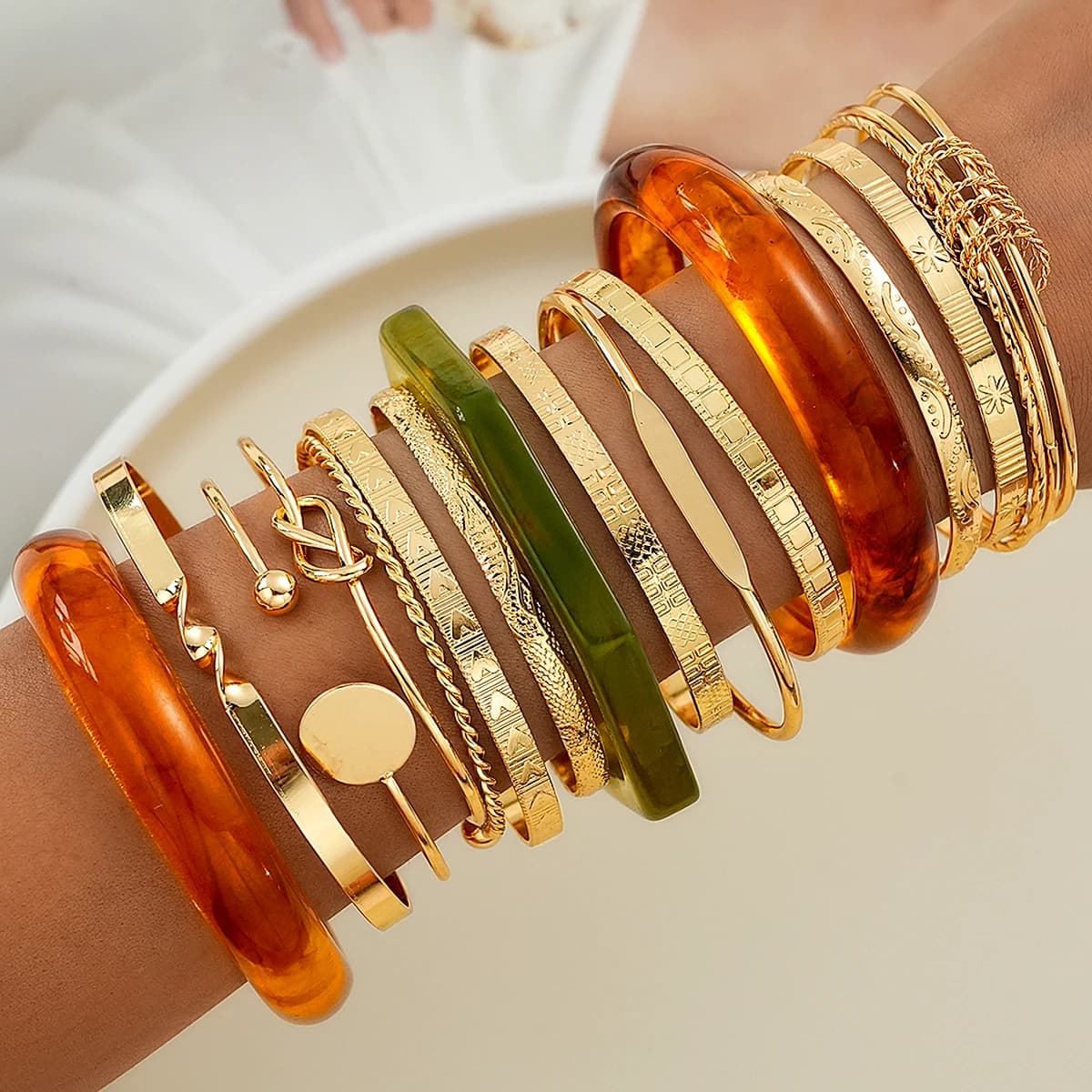 15Pcs Boho Chunky Resin Bangle Bracelet Set for Women Fashion Gold Color Acrylic Stackable Wristband Trendy Cuff Jewelry Gifts