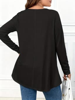 Women's Plus Size Long Sleeve Round Neck Casual Top for Effortless Everyday Style