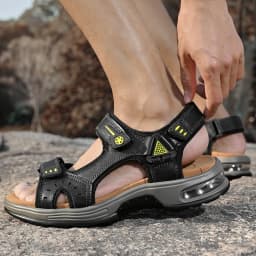 Outdoor Men's Sandals Non-slip Men's Casual Sneakers Genuine Leather Beach Sandals Plus Size Summer Men Breathable Wading Shoes