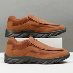 Men Sneakers Light Loafers Slip on Casual Shoes for Men Comfortable Walking Luxury Brand Male Business Shoe Driving Shoes