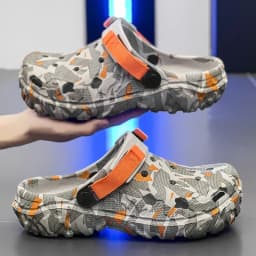 Men's Clogs EVA Slippers Sandal Men Garden Shoes Flat Camouflage Home Slippers Male Sneaker Outdoor Flip Flops Home Clogs Slides