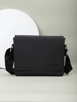 Classic Solid Stylish Simple Men's Crossbody Bag Daily Commuter Travel Large Capacity Shoulder Bag Messenger Bag
