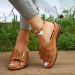 Women's Sandals Summer 2024 Hollow Out Wedge Slippers Women Comfy Breathable Platform Sandals Woman Non Slip Flip Flops