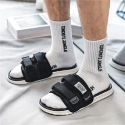 Men's Outdoor Slippers Indoor Casual Slippers Non-slip Soft Bottom Hook Loop Slippers Fashionable Beach Summer Sandals Flip-flop