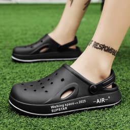 2026 Beach Sandals Men fashion Fishing Sandals EVA Summer Garden Clogs Men Sandal Outdoor Sports Slippers Zapatos Hombre Size 45