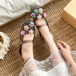 Summer Fashionable Jelly Slippers Women's Koreano Colorful Flower Crystal Mules Shoe Woman Trend Buckle Transparent Flat Sandals