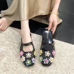 Summer Fashionable Jelly Slippers Women's Koreano Colorful Flower Crystal Mules Shoe Woman Trend Buckle Transparent Flat Sandals