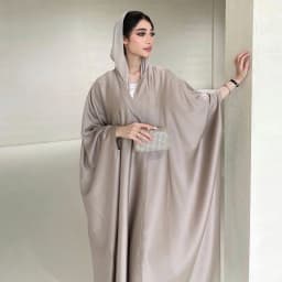 Middle Eastern Muslim Robe Fashion Soft Light Satin Bat Sleeves Long Sleeved Coat Women's Arabic Robe