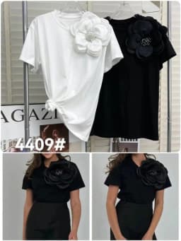 3D Beaded Flowers Stitch Short Sleeve Tshirt Three-Dimensional Big Flower Decorative Loose Casual T-shirt for Women Cotton Tops