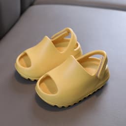 Children's Slippers Summer Wear Sandals Slippers Wholesale Beach Shoes Foreign Trade Hole Shoes for Small Children Baby Shoes