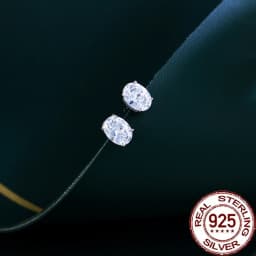CWWZircons S925 Sterling Silver Brilliant Oval Shaped Cubic Zircon Stud Earring for Women Girl Party Wedding Jewelry Gift SE070