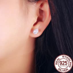 CWWZircons S925 Sterling Silver Brilliant Oval Shaped Cubic Zircon Stud Earring for Women Girl Party Wedding Jewelry Gift SE070