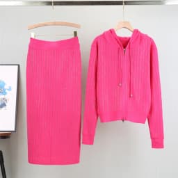 2025 new women's Knitted Cardigan High Waisted Buttocks Wrapped Skirt 2 Piece Suits Luxury Hot Diamond Fashion Sets