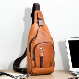 Genuine leather men's chest bag, cowhide retro single shoulder crossbody bag with built-in USB charging port and card slot