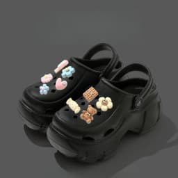 New Sandal Slippers DIY Women Mules Summer Cute Cartoon Clogs Beach Sandals Cave Hole Female Garden Shoe For Students Girls