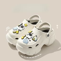New Sandal Slippers DIY Women Mules Summer Cute Cartoon Clogs Beach Sandals Cave Hole Female Garden Shoe For Students Girls