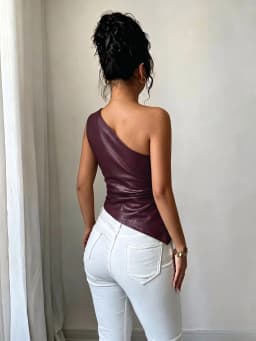 Women One Shoulder Faux Leather Tank Top Ruched Waist Slim Fit Asymmetric Hem Sleeveless Club Party Crop Top