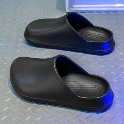 Couple's Baotou Slippers Waterproof Anti slip Oil proof Chef Shoes Summer new Men's and Women's Soft Sole comfort Casual Sandals