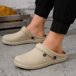 Men's flat EVA plastic waterproof perforated shoes with 2 pairs of sandals and slippers, fisherman's shoes, nurse's shoes