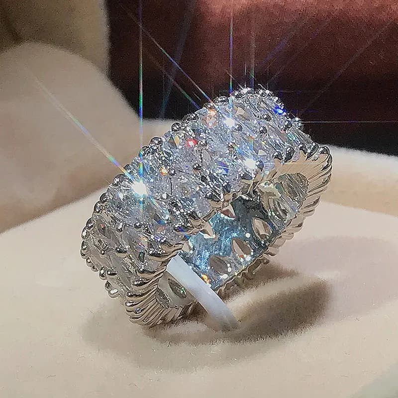 Fashion Luxury Unisex Full Zircon Rings for Women Hiphop Men's Ring Hot Sale Couple Ring Ladies Rings Wedding Party Jewelry Gift