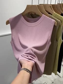 Korea Knitted Vests Women Top V-neck Solid Tank Blusas Mujer De Moda 2026 Summer New Fashion Female Sleeveless Casual Thin Tops
