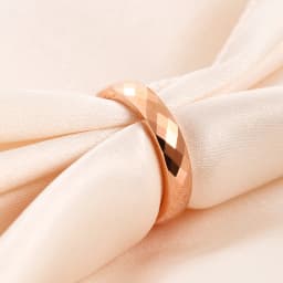4MM/6MM Black Rose Gold Faceted Edge Dome Polished Tungsten Carbide Wedding Band Couple Rings for Women Men Size 5-12