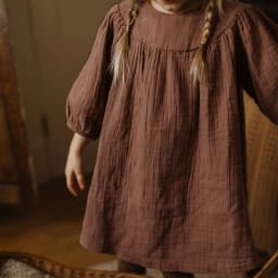 French Round Neck Pleated Cotton Crepe Muslin Dress Girls 2026 Autumn New Casual Loose Retro Brown Children's Dresses