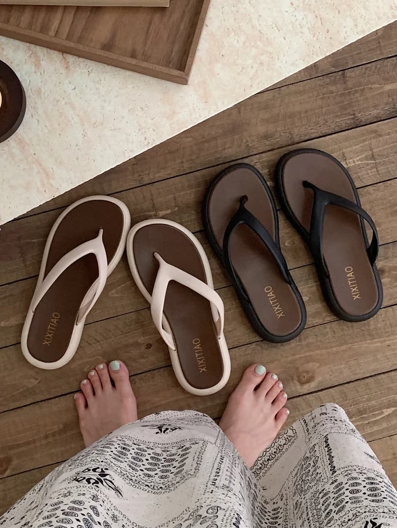 Women Flip Flops Color Blocked Flip Flops For Women 2024 Summer Slippers Anti Slip Soft Flat Bottomed Beach Shoes