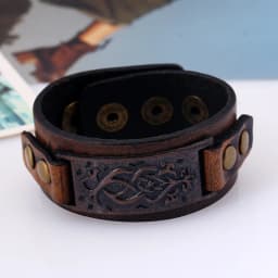 Retro Totem Pattern Cowhide Leather Buckled Wristband Bracelet For Men Handmade Adjustable Bracelet Punk Accessories Couple Gift