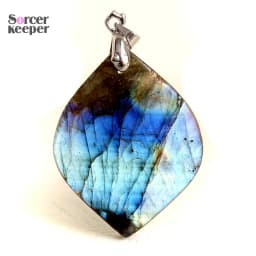 Stone Craft Natural Labradorite Raw Stone Polishing Geometric Shape Crystal Labradorite Pendent Exquisite Natural Training Stone
