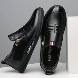 2024 New Casual Leather Shoes Men Fashion Loafers Autumn Slipon Flat Brand Business Shoes Man Sneakes Comfort Moccasins Zapatos