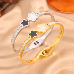 Stainless Steel Fashion Shell Flower Bangles for Women Trendy Shiny Zircon Can Open Bracelets Hand Accessories Gifts for Friends